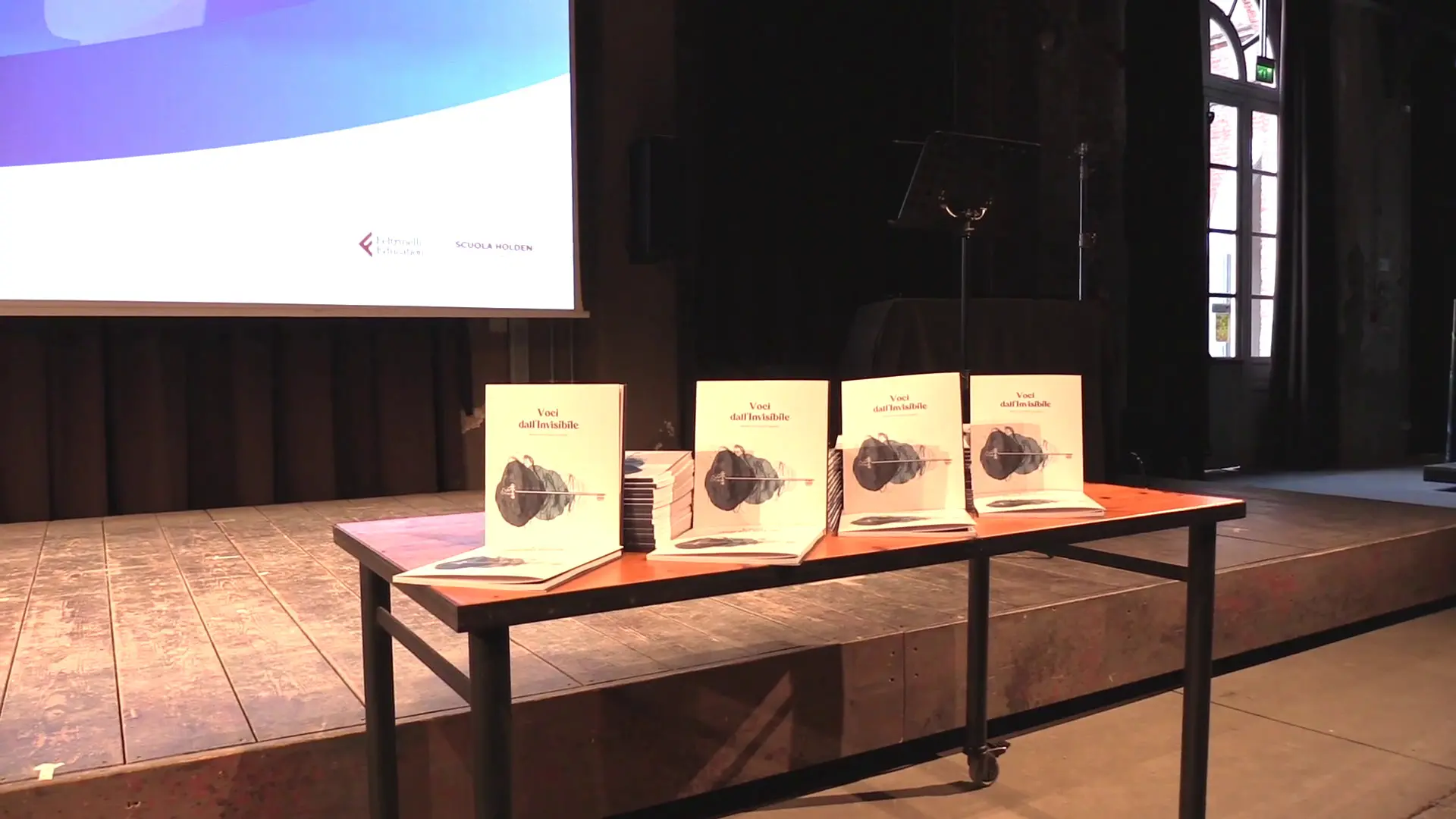 La medicina narrativa della scuola Holden nel libro \"Voci dall'invisibile\"