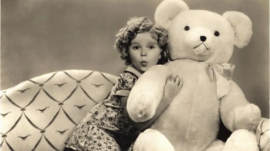 Date ai bambini più giocattoli veri e meno cellulari