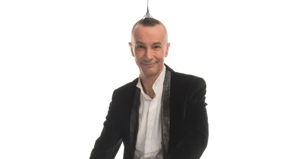 Arturo Brachetti: «Sono stato vittima dei bulli, mi ha salvato un prete con la magia»