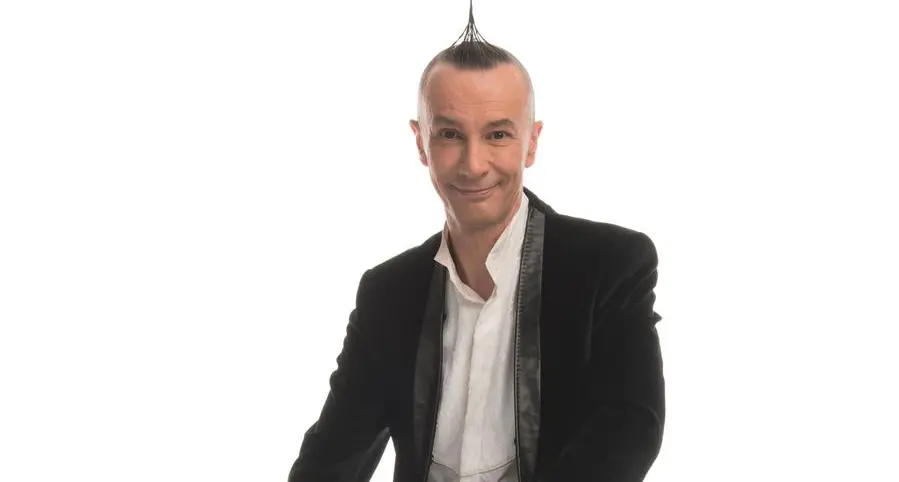 Arturo Brachetti: «Sono stato vittima dei bulli, mi ha salvato un prete con la magia»