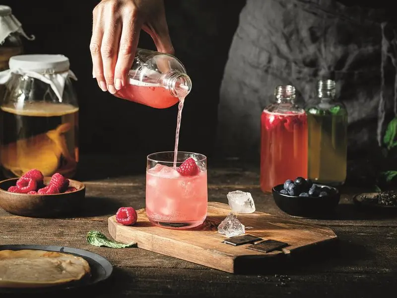 Bevande fermentate: un aiuto per il microbiota, l’intestino e la salute generale