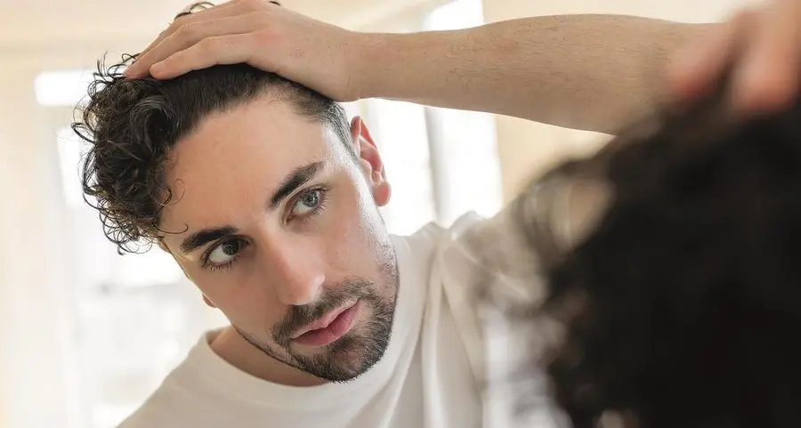 Trapianto di capelli: le tecniche per ripopolare le aree calve degli uomini