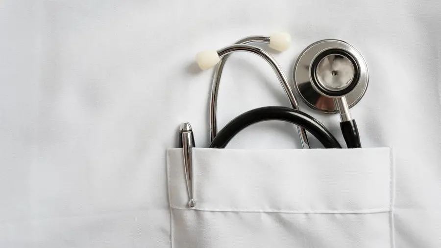 Quale medico cura la vasculite infiammatoria?