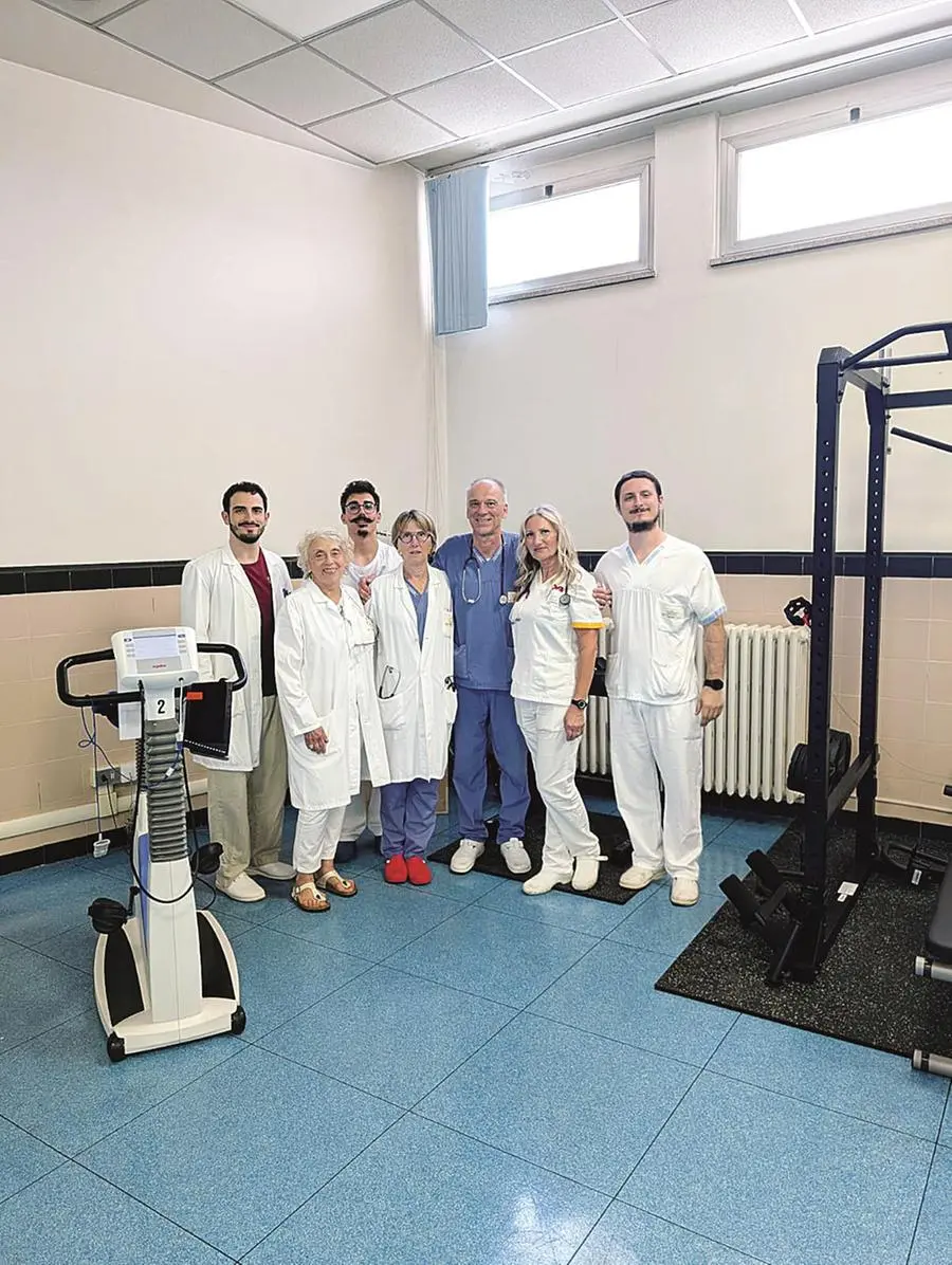 Il team specialistico dell'ambulatorio Cardio-Sport della Fondazione Don Gnocchi. Da sinistra: Stefano Gonella, Simone Luca Bassanini, Guya Devalle, Monica Tavanelli, Marco Ferrario, Irina Petcu e Matteo Gonella.