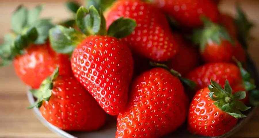 Una porzione di fragole soddisfa il fabbisogno di vitamina C