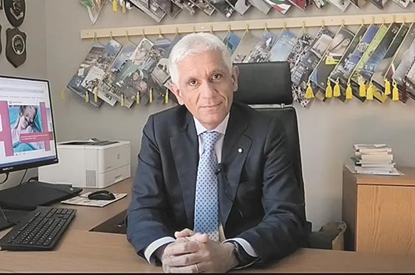 Matteo Stocco, biologo e manager della sanità, classe 1968, direttore generale del Policlinico di Milano