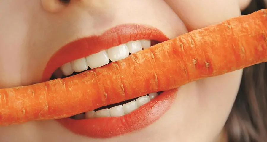 Masticare bene riduce le rughe e agevola la digestione