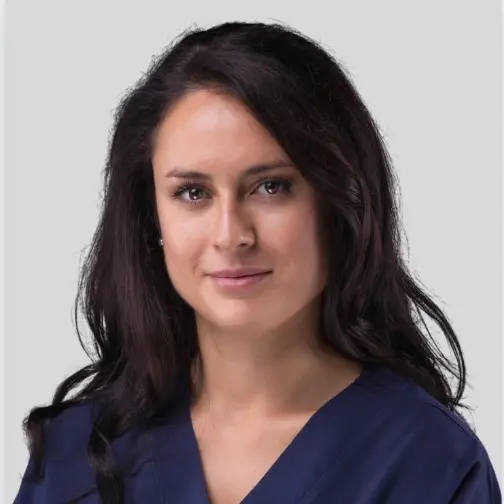 Laura Frontero, ortopedica