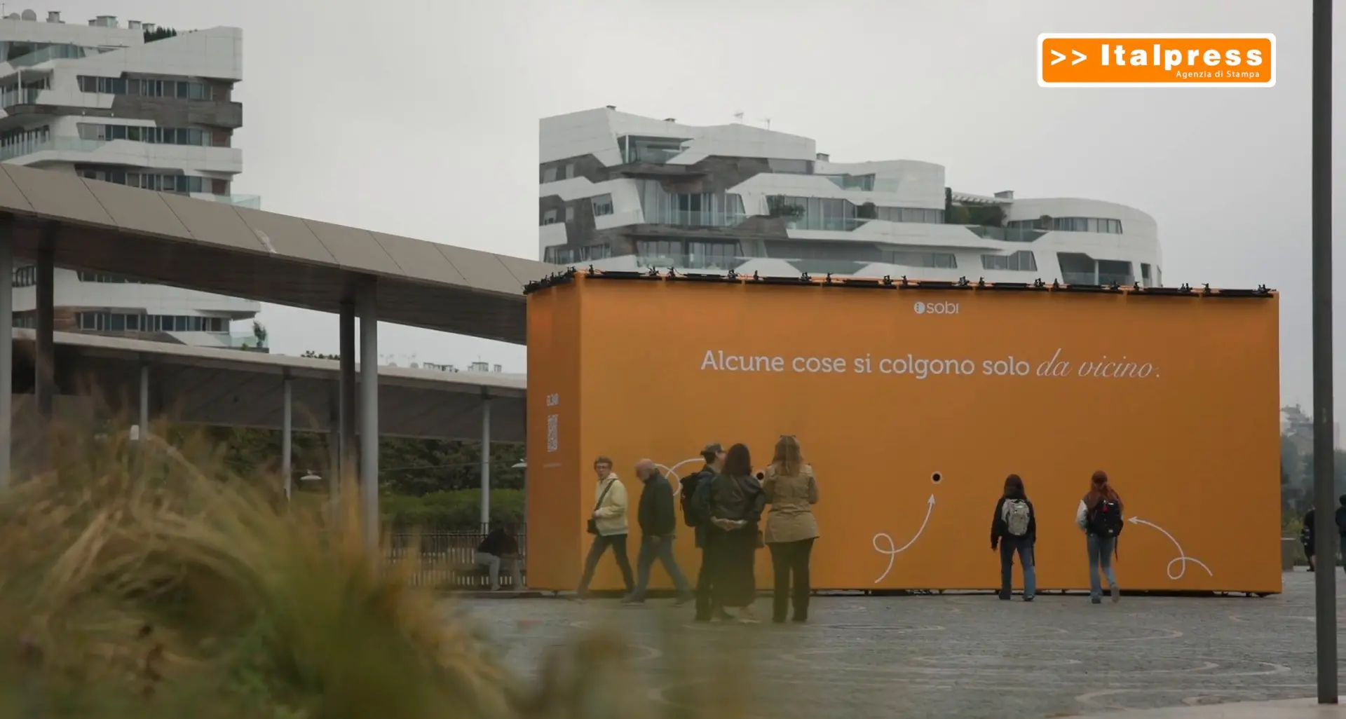 Sobi porta a Milano l'installazione Rare Means Care sulle patologie renali rare