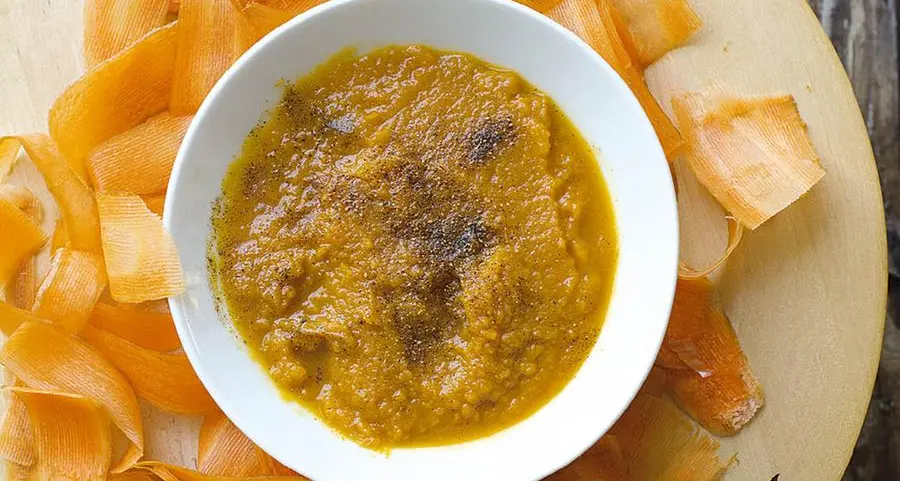 Vellutata di carote e zucca con cipolle bianche