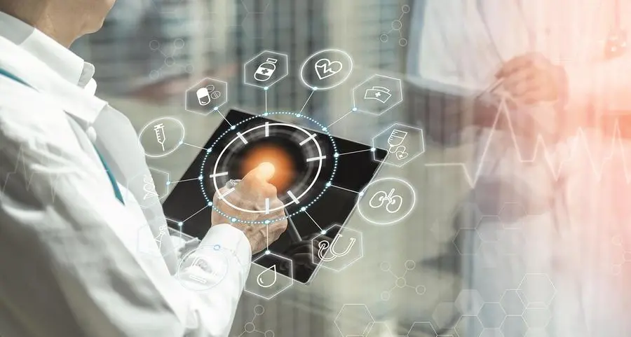 Salvatore Corrao: «L’intelligenza artificiale in corsia ridurrebbe le liste d’attesa e favorirebbe i pazienti»