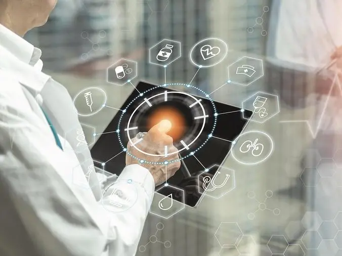 Salvatore Corrao: «L’intelligenza artificiale in corsia ridurrebbe le liste d’attesa e favorirebbe i pazienti»