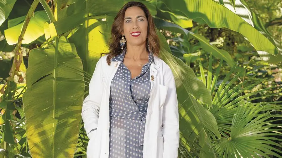 Silvana Venezia: «Noi farmacisti ospedalieri vigiliamo sulle prescrizioni degli antibiotici e prepariamo le sacche della chemioterapia»