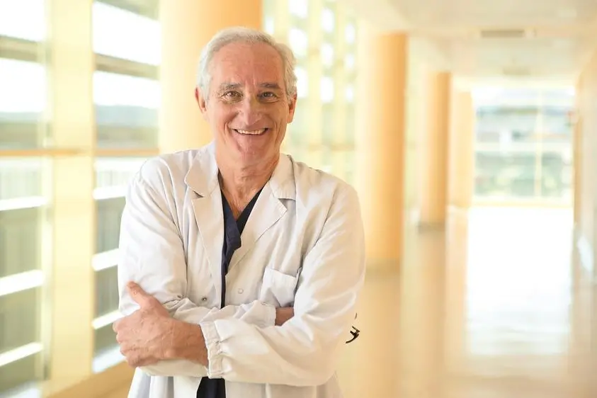 Roberto Cortelazzi, direttore della struttura complessa di Chirurgia maxillo-facciale dell\\'ospedale Miulli di Acquaviva delle Fonti, Bari. La foto \\u00E8 di Sakis Lalas.