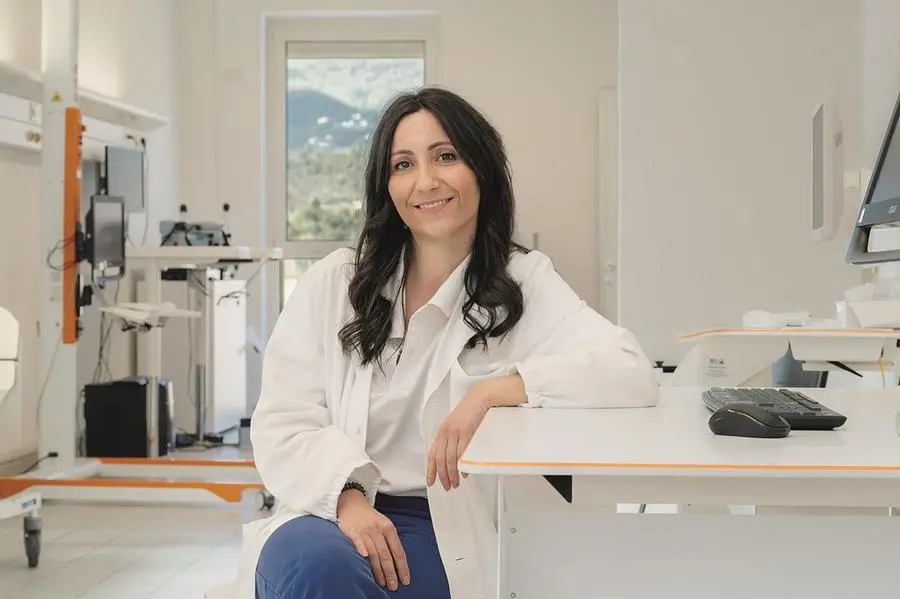 Valentina Carli, specialista in Medicina interna, \\u00E8 la responsabile dell\\u2019unit\\u00E0 Gravi cerebrolesioni acquisite del Polo riabilitativo del Levante Ligure della Fondazione Don Gnocchi, a La Spezia, dove sta facendo riabilitazione Paolo Sarullo. La foto \\u00E8 di Federico Schenone.