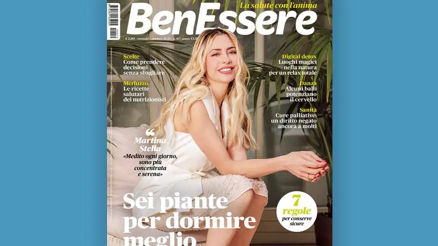 Martina Stella e le piante per dormire nel numero di ottobre
