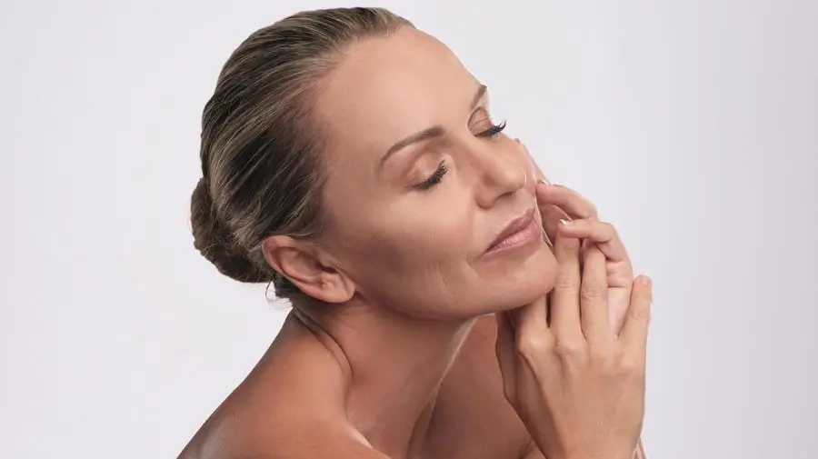 Il proprio grasso per riempire le guance e attenuare le rughe