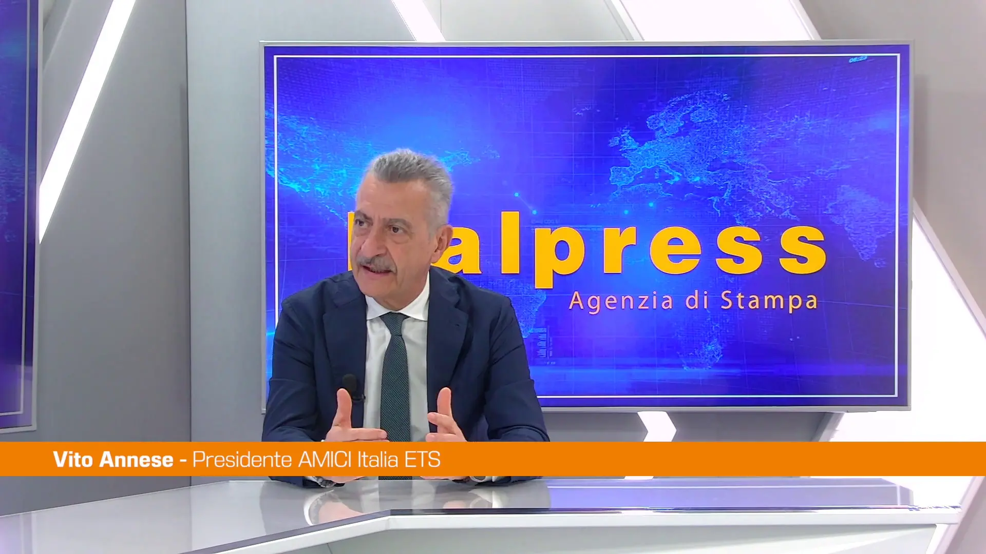 Salute, Annese \"Per curare le Mici importante sostenere ricerche indipendenti\"