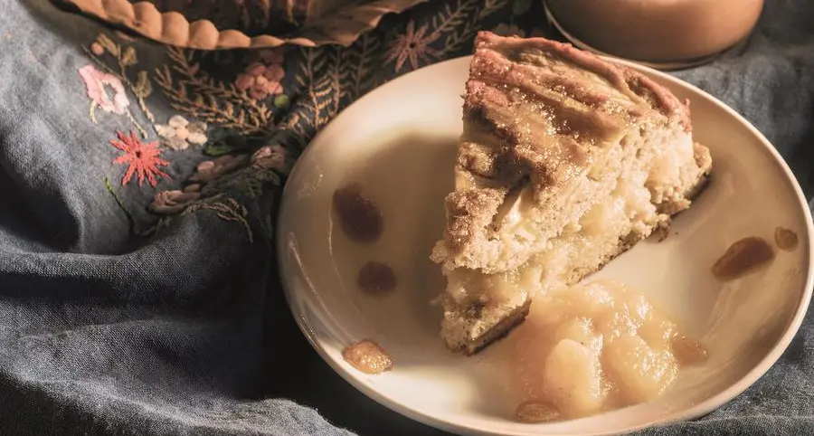 Torta di crema di mele con cannella