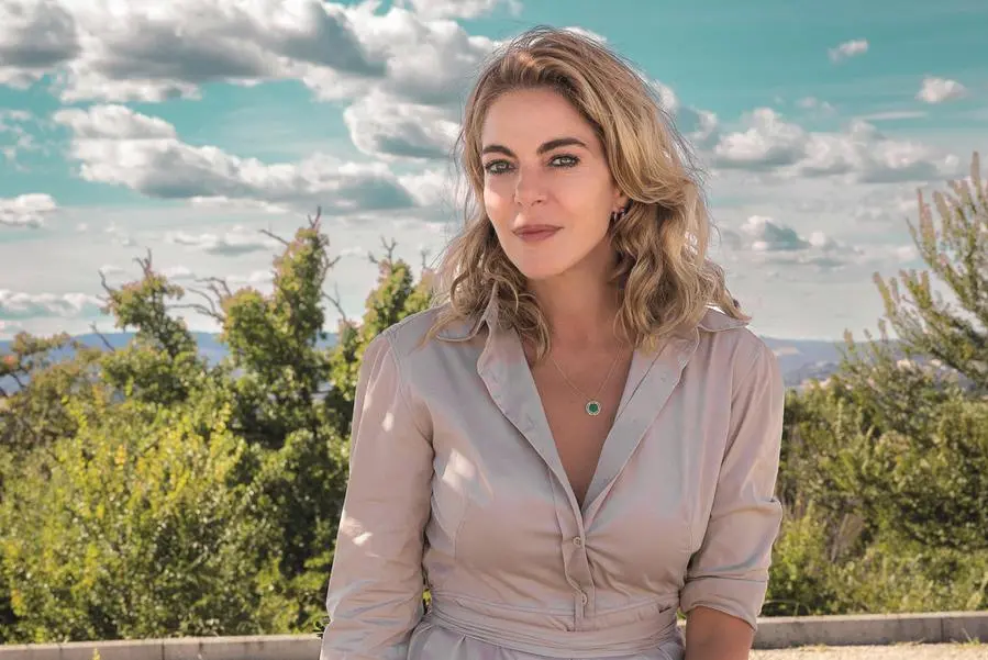 L\\'attrice Claudia Gerini ha dichiarato a BenEssere di essere in perimenopausa. La foto \\u00E8 di Adolfo Franz\\u00F2.