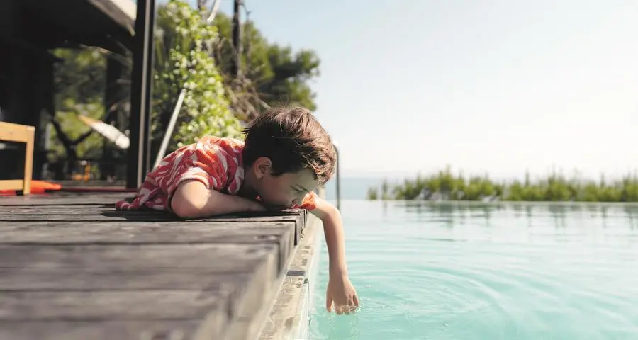 L’arte salutare di non fare nulla: come trasformare la noia estiva in una risorsa
