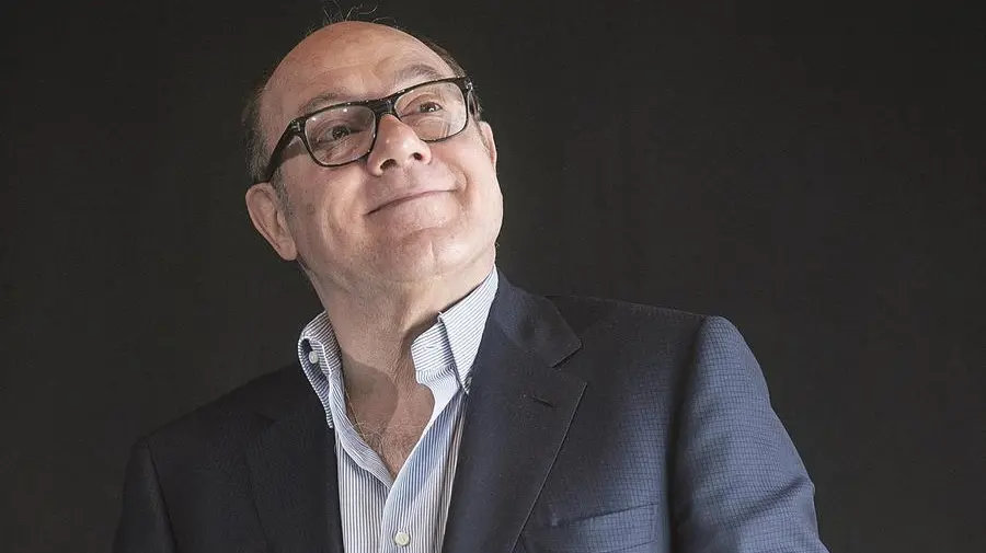 Come Carlo Verdone: le protesi nelle due anche in una sola ora grazie alla chirurgia mini-invasiva