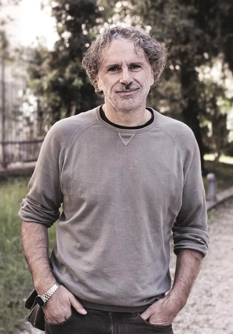 Lo psichiatra Piero Cipriano: «Dalla chiusura dei manicomi a oggi non è cambiato molto»
